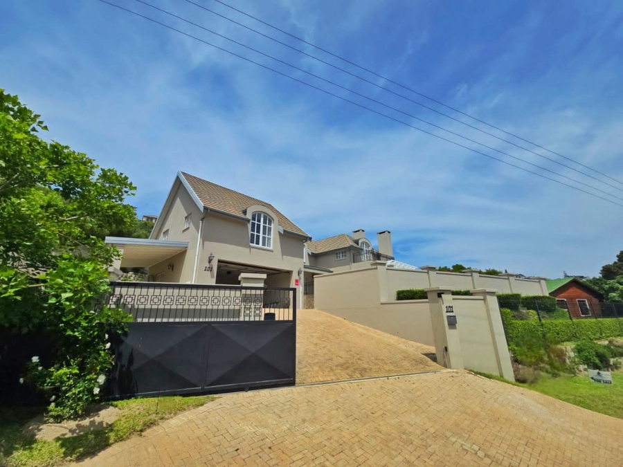 4 Bedroom Property for Sale in Sedgefield Central Western Cape